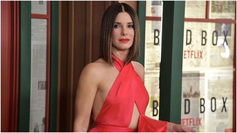 Sandra Bullock: Γιόρτασε τα γενέθλιά της με καλεσμένες διάσημες γυναίκες του Hollywood