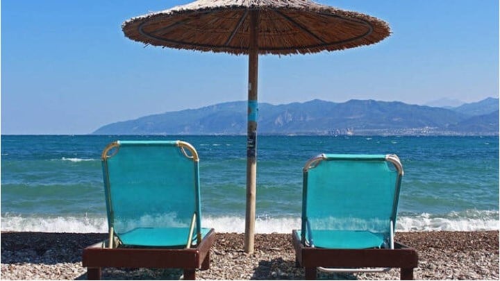 Ταξιδιωτικά voucher έως 300 ευρώ ανά εργαζόμενο στον ιδιωτικό τομέα