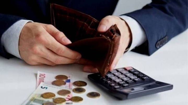 Εφορία: Ποιοι πρέπει να πληρώσουν σήμερα την πρώτη δόση - Τι ισχύει για τις διπλές δόσεις