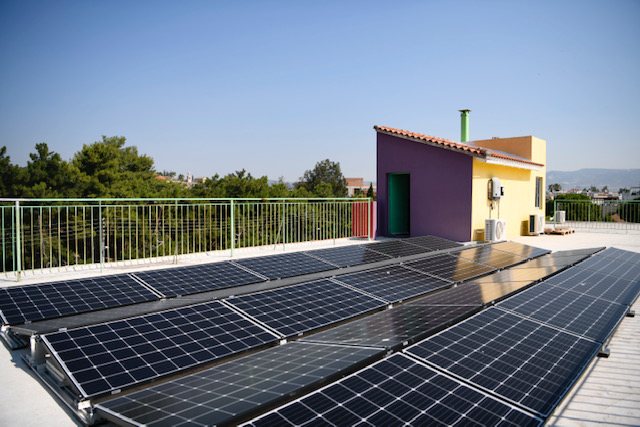 Όμιλος ΕΛΠΕ: Δωρεά σύγχρονου Φωτοβολταϊκού συστήματος στο Κέντρο Αγάπης Ελευσίνας