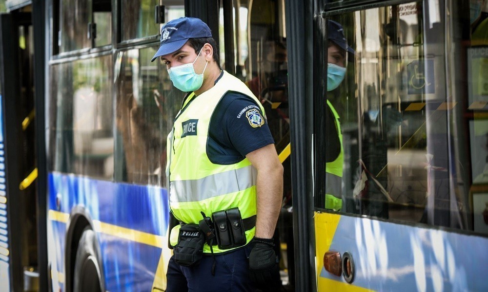 "Βροχή" τα πρόστιμα για μη χρήση μάσκα - Πόσα στη Δυτική Ελλάδα