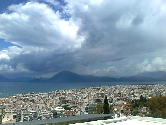 Πάτρα: Συννεφιά και πτώση θερμοκρασίας σήμερα Πέμπτη