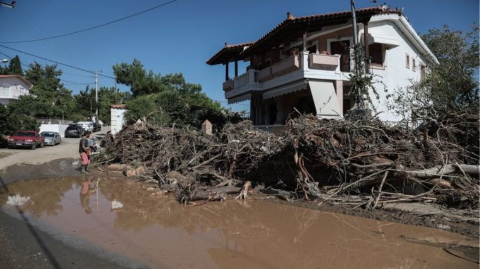 Εύβοια: Από αύριο το επίδομα στους πληγέντες