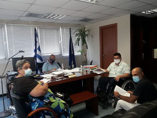 Συνάντηση εκπροσώπων των ΑμεΑ με τον Αντιπεριφερειάρχη Χαράλαμπο Μπονάνο