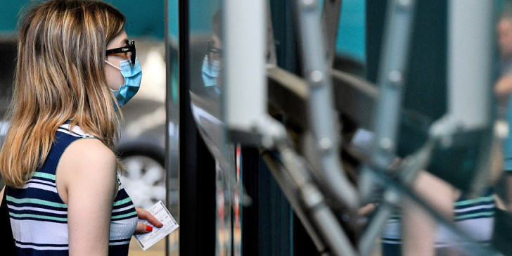 Αχαΐα: Ιχνηλάτηση επαφών μετά τα 4 κρούσματα σε νεαρούς - Ανεβαίνει ο αριθμός στην Ηλεία