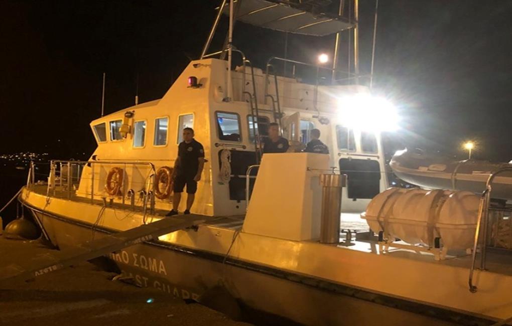 Σήμα κινδύνου εξέπεμψε το σκάφος με τους πρόσφυγες στα νοτιανατολικά της Ρόδου