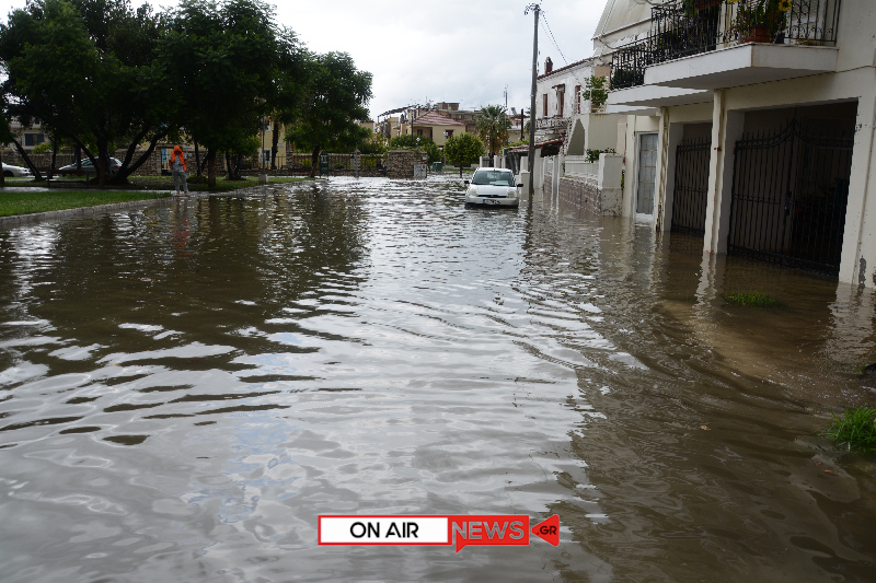 ΕΚΤΑΚΤΟ: Νέο κύμα κακοκαιρίας - Πλημμύρισε το Μεσολόγγι - ΦΩΤΟΓΡΑΦΙΕΣ