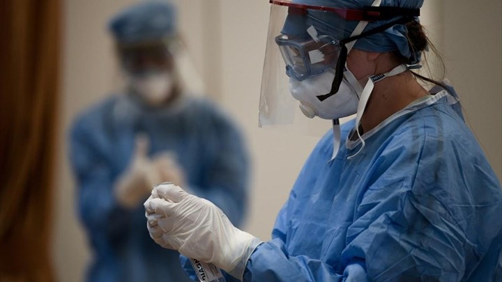 Κορονοϊός - Αττική: Συναγερμός για θετικά κρούσματα σε δύο εφορίες