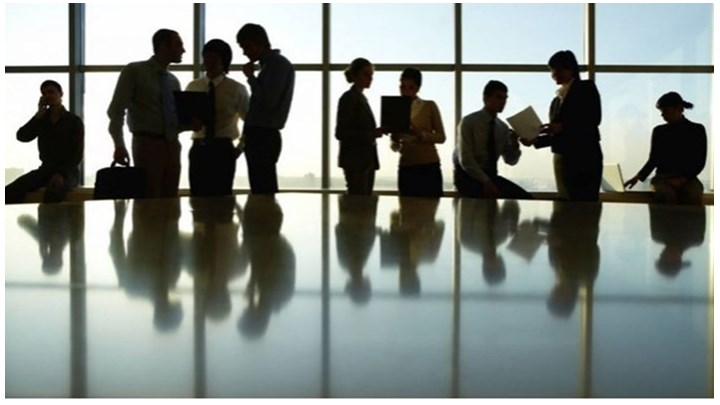 ΕΡΓΑΝΗ: Τι δείχνουν τα στοιχεία για τις προσλήψεις και τις αποχωρήσεις τον Αύγουστο