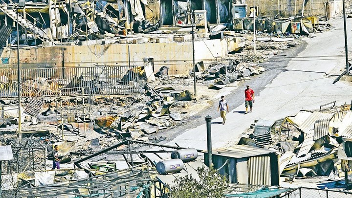 Ποιοι έβαλαν φωτιά στη Μόρια - Τέσσερις ΜΚΟ στο μικροσκόπιο της ΕΥΠ