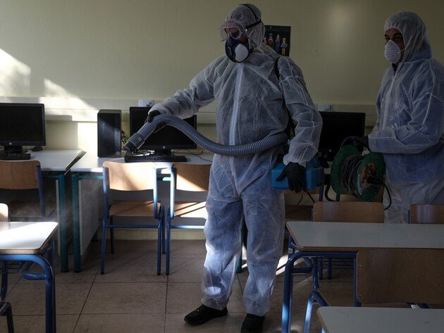 Κορονοϊός: Τρία κρούσματα μεταξύ εκπαιδευτικών σε ιδιωτικό και δημόσιο σχολείο