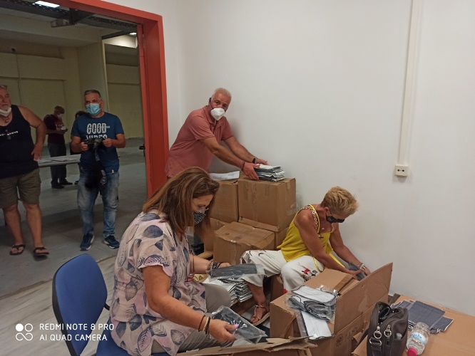 Πάτρα: "Πυρά" Δήμου στην Κυβέρνηση για την ολιγωρία στην αποστολή μασκών για τα σχολεία