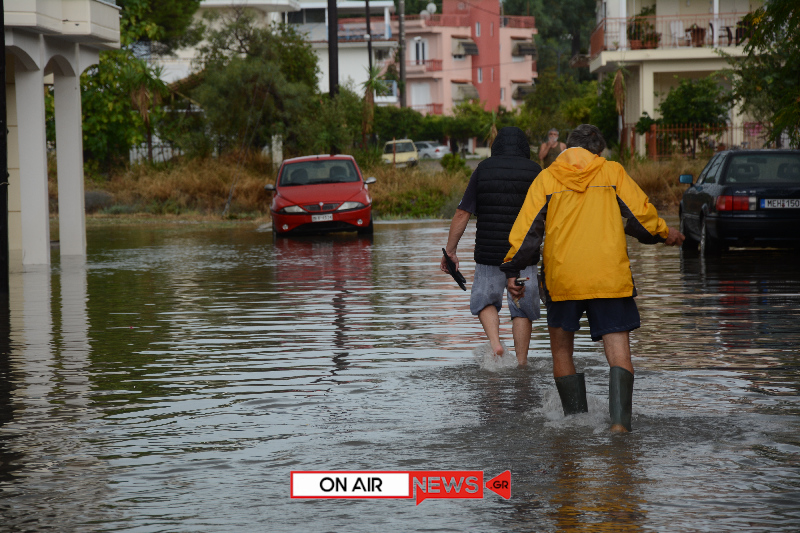 ΕΚΤΑΚΤΟ: Νέο κύμα κακοκαιρίας - Πλημμύρισε το Μεσολόγγι - ΦΩΤΟΓΡΑΦΙΕΣ