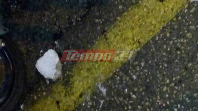 Πάτρα: H καταιγίδα έκοψε κομμάτια από μπαλκόνι (ΦΩΤΟ)