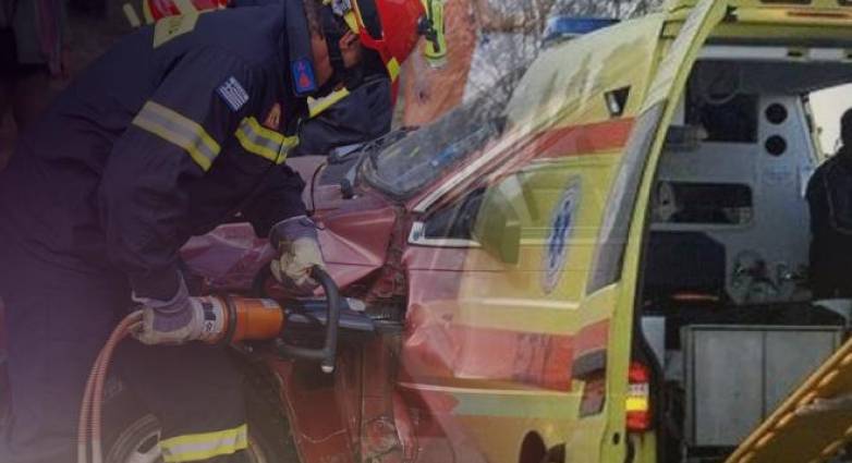 Εκτροπή οχήματος - Επιχείρηση απεγκλωβισμού ατόμου