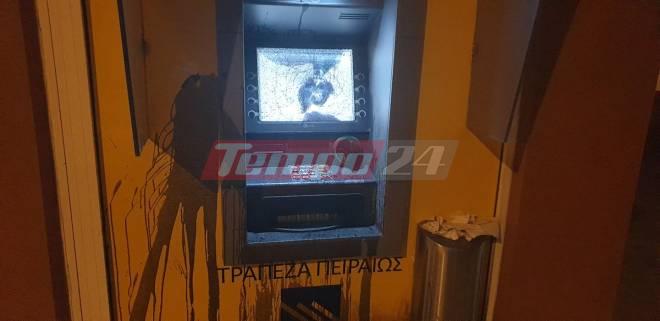 Πάτρα: Βανδάλισαν ΑΤΜ στην Ιεροθέου ΦΩΤΟ