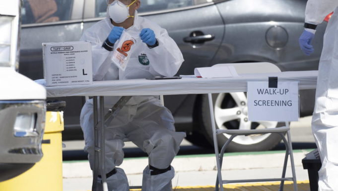 Κορονοϊός: Ξεπέρασαν τα 40 εκατομμύρια τα κρούσματα παγκοσμίως