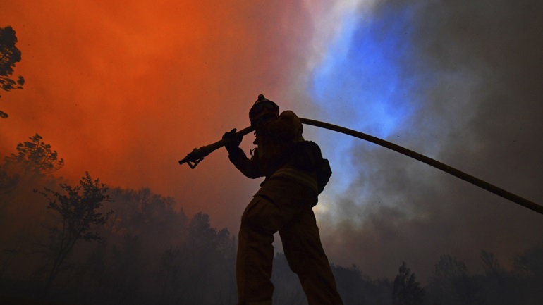 Πυρκαγιές στη Βολιβία: Η μεταβατική κυβέρνηση κήρυξε κατάσταση εθνικής καταστροφής