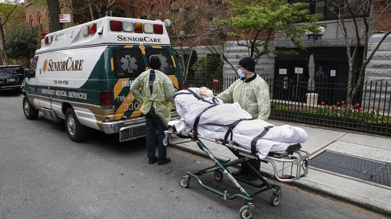 Κορονοϊός: Ξεπέρασαν τους 220.000 οι νεκροί στις ΗΠΑ