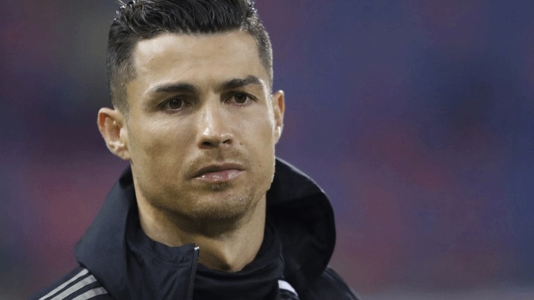 Κριστιάνο Ρονάλντο: «Το τεστ για τον κορωνοϊό είναι μία μαλ...»