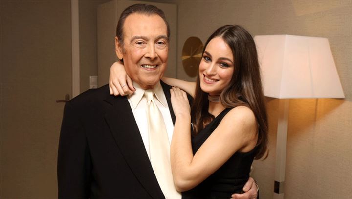 Τόλης Βοσκόπουλος: Το μήνυμα για τo ντεμπούτο της κόρης του στην τηλεόραση