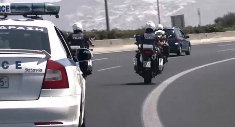 Πατρών - Πύργου: Οδηγοί αυτοσχέδιων αγώνων "παίζουν" με τον κίνδυνο στη νέα εθνική οδό!