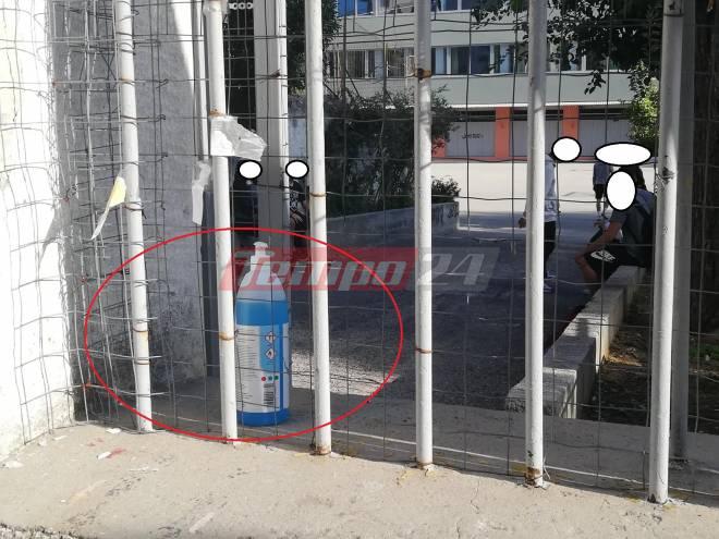 Πάτρα: Καταλήψεις με... αντισηπτικό στην είσοδο - 25 σχολεία κλειστά - Δέκα λιγότερα από χθες - Αναζητείται... η εγκύκλιος για την τηλεκπαίδευση -ΦΩΤΟ