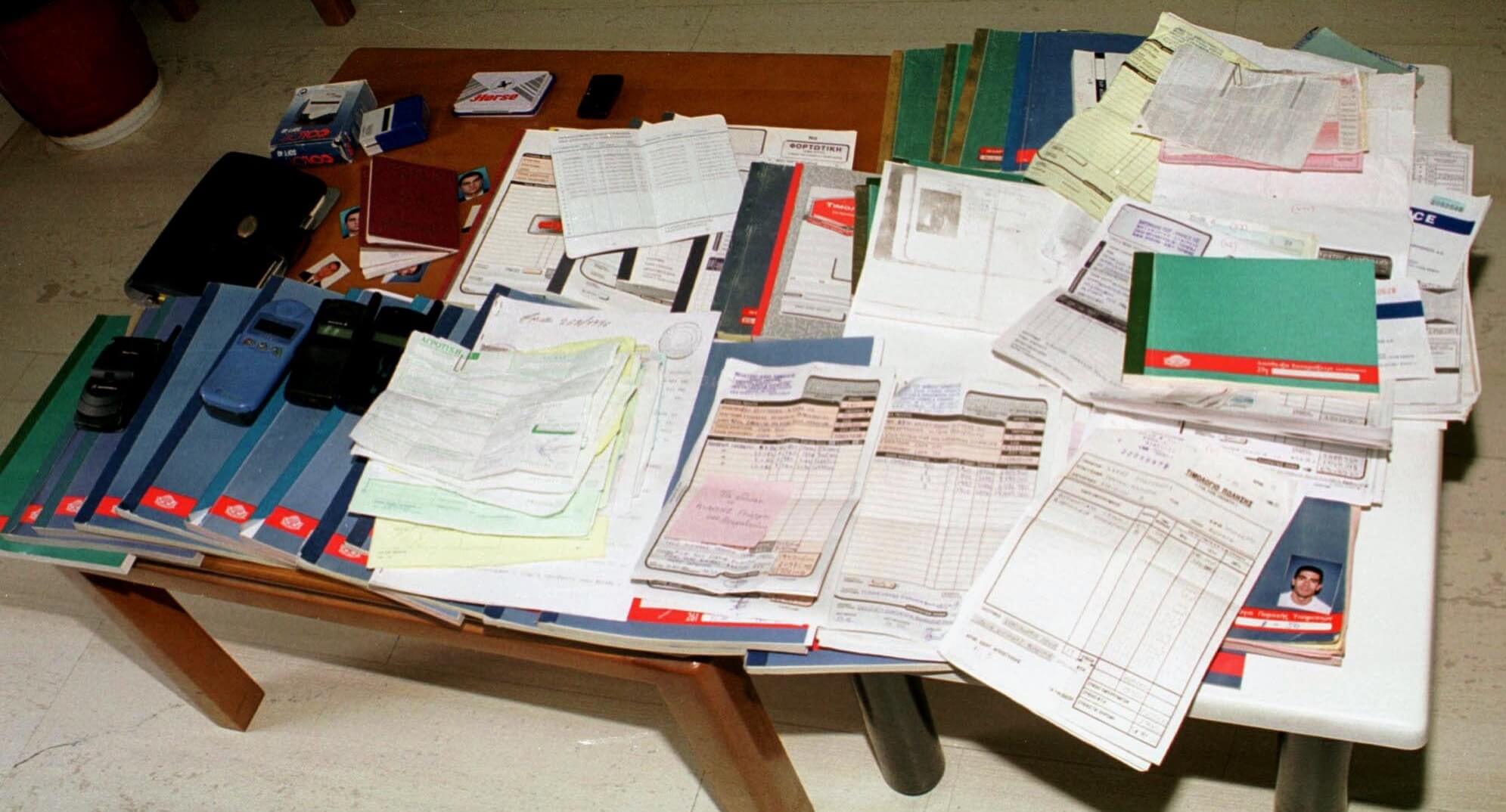 Τέλος εποχής για τα χειρόγραφα τιμολόγια! Υποχρεωτικά τα ηλεκτρονικά βιβλία