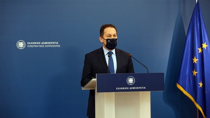 Στ. Πέτσας: Κύριε Τσίπρα επικροτείτε την επίθεση που δέχεται από το κόμμα σας ο κ. Τσιόδρας;