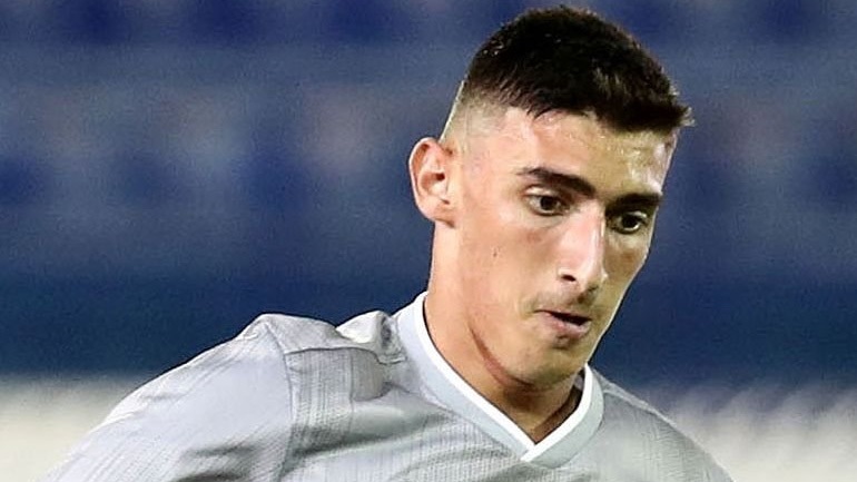 Θετικός στον κορονοϊό ο Σουρλής της εθνικής Ελπίδων