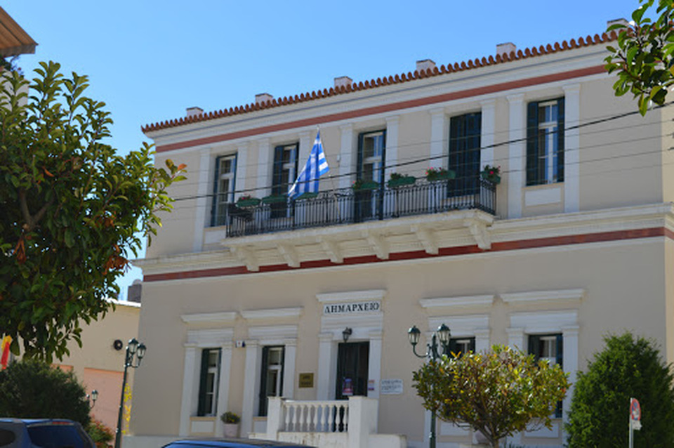 Δήμος Αιγιάλειας: Στο πλευρό των πληγέντων της Σάμου