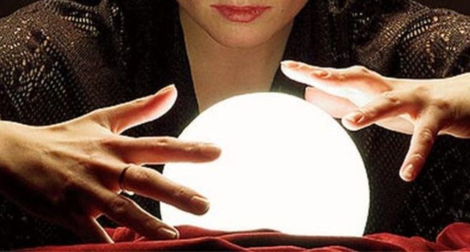 Πάτρα: Θα τις "έλυνε" τα μάγια γιατί θα πέθαινε σε εννέα μέρες!-Απίστευτη απάτη με λεία 21.000 ευρώ