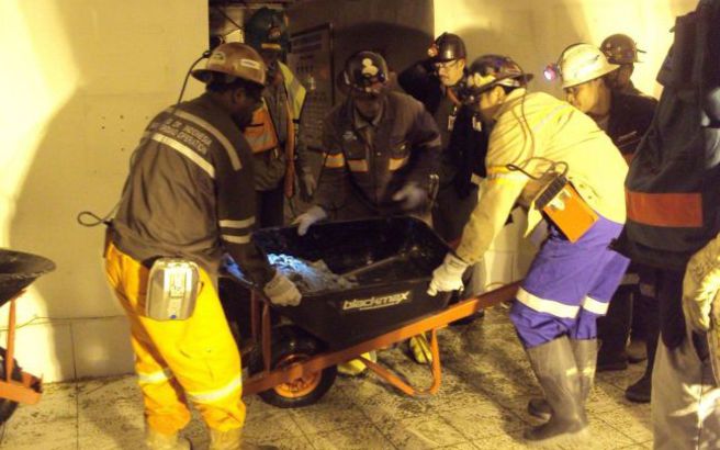 Τραγωδία στον Ισημερινό εξαιτίας κατάρρευσης σε παράνομο μεταλλείο