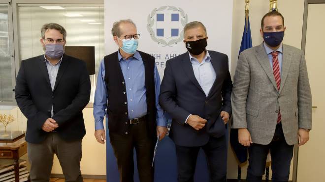 Συνάντηση Φαρμάκη-Πατούλη-Νίκα για την ποδηλατική διαδρομή από τον Μαραθώνα έως την Αρχαία Ολυμπία