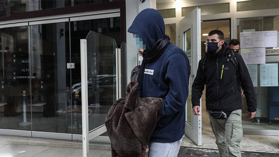 Έγκλημα στις Σπέτσες: Προφυλακιστέος ο 22χρονος