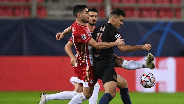 Δεν τα κατάφερε απέναντι στη Σίτι ο Ολυμπιακός