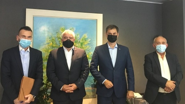 Έκτακτη οικονομική ενίσχυση του κλάδου των τουριστικών λεωφορείων