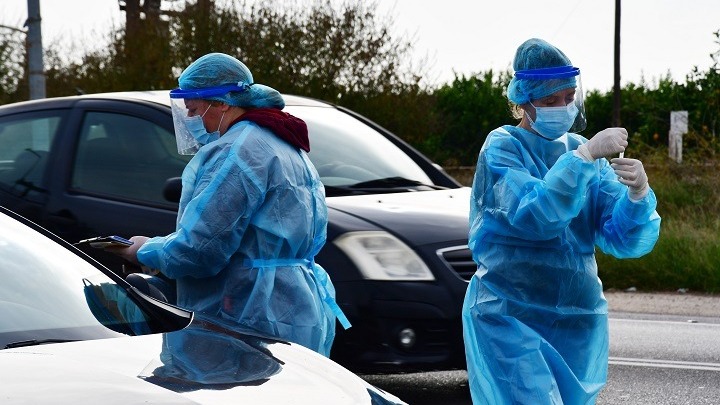 Νοσηλεύτριες από Κρήτη και Γιάννενα εθελοντικά στη Θεσσαλονίκη για να στηρίξουν τους συναδέλφους τους