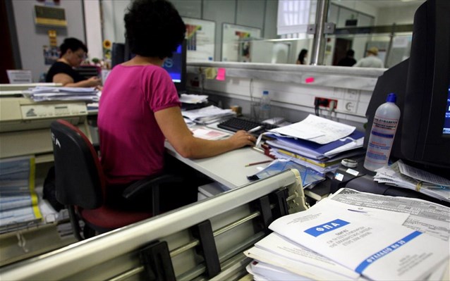 Αναρτήθηκαν από το υπουργείο Εσωτερικών οι θέσεις για μετατάξεις και αποσπάσεις