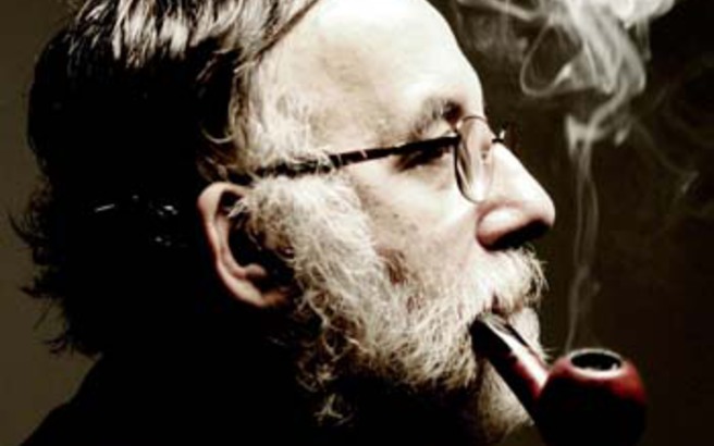 Θάνος Μικρούτσικος: Ένας χρόνος χωρίς τον σημαντικό πατρινό μουσικοσυνθέτη