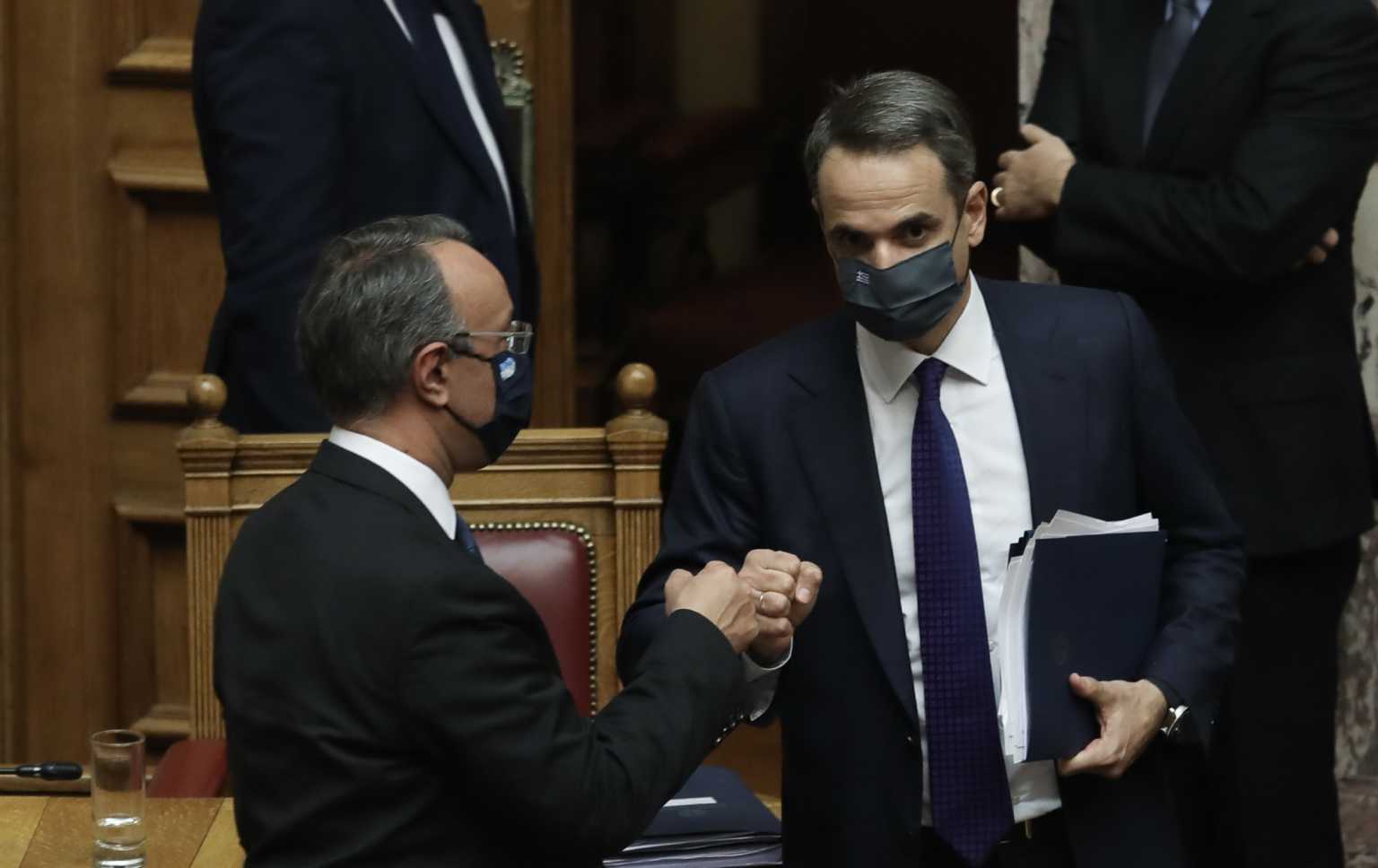Μητσοτάκης: Οι τέσσερις σημαντικές ανακοινώσεις από το βήμα της Βουλής