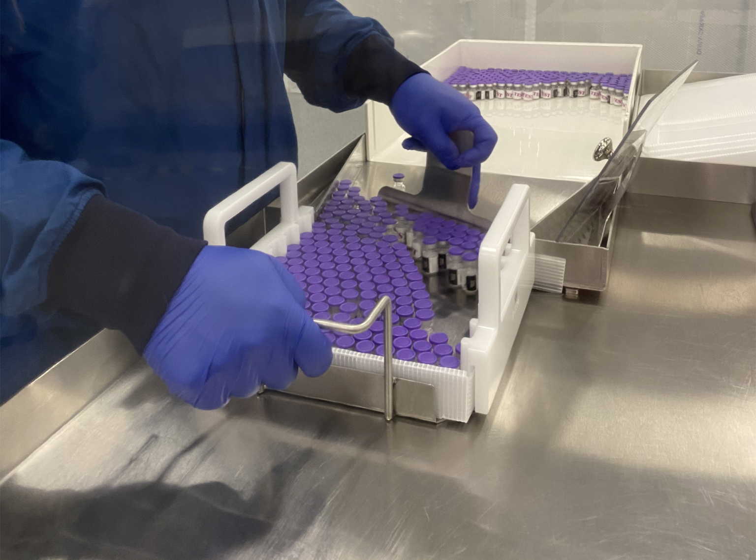 Γερμανία: Επιφυλακτικοί οι πολίτες για το εμβόλιο – Περιμένουν τα πρώτα αποτελέσματα