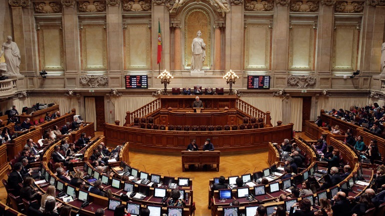 Πορτογαλία: Το Κοινοβούλιο νομιμοποίησε την ευθανασία