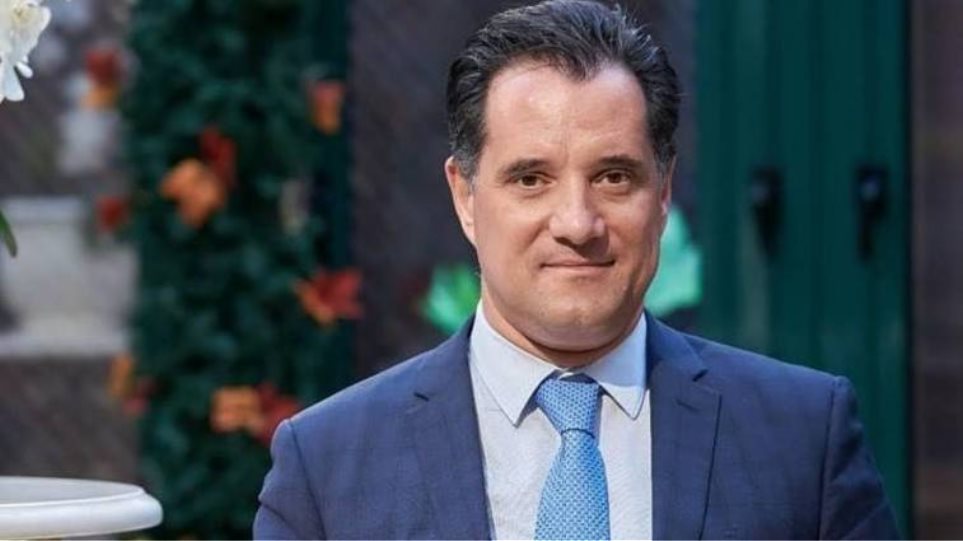 Γεωργιάδης: «Παράθυρο» για άνοιγμα του λιανεμπορίου σε «ζώνες»