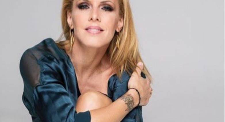 Έξαλλη η Εβελίνα Παπούλια: Τα λόγια μου διαστρεβλώθηκαν για την τηλεθέαση