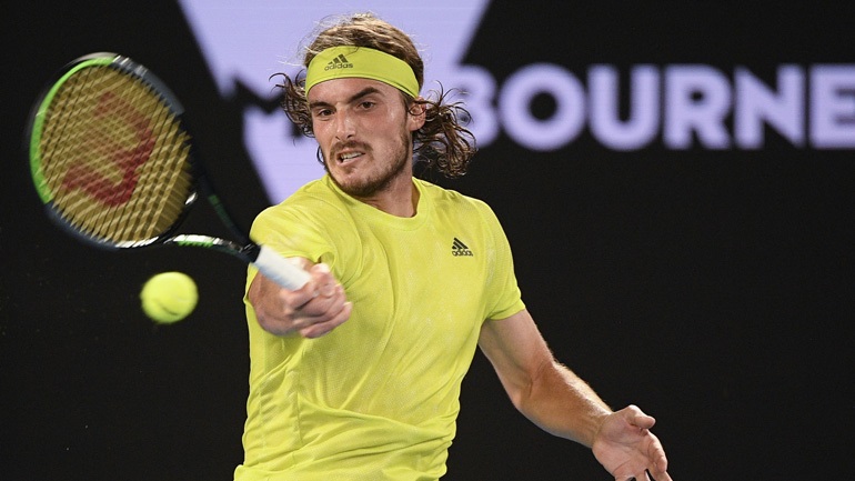 Australian Open: Δυσκολεύτηκε αλλά προκρίθηκε ο Τσιτσιπάς - Νίκησε με ανατροπή 3-2 σετ τον Κοκκινάκη