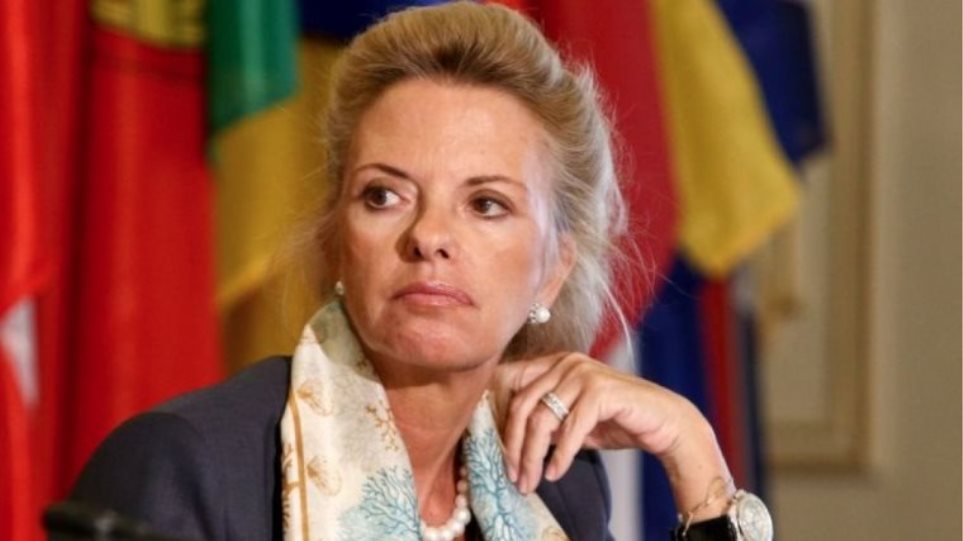 Βόζεμπεργκ: Οφείλει να παραιτηθεί η Μενδώνη, έχει αντικειμενικά πολιτική ευθύνη