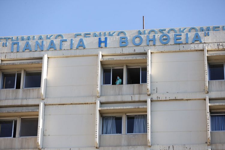 Νοσοκομείο Ρίου: Αυξάνεται ο αριθμός των νοσηλευόμενων - Μάχη των γιατρών να μη γεμίσουν τα κρεβάτια