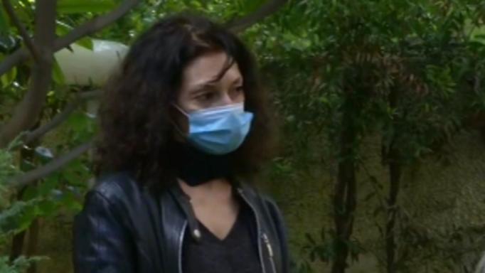 Σοκάρει η Δήμητρα Παπαδήμα – «Ο σκηνοθέτης μου έσκισε το σορτς και τον χτύπησα»