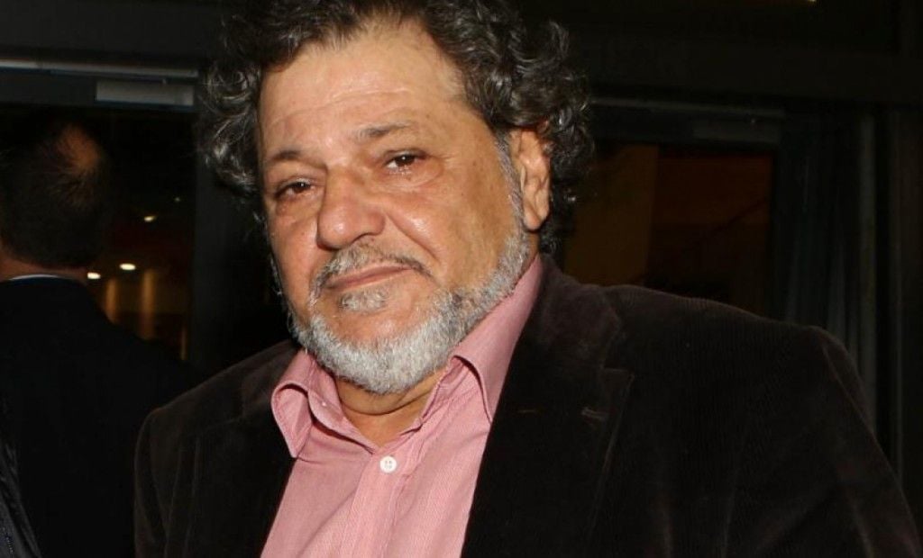 Γιώργος Παρτσαλάκης : Ξεσπά κατά του γνωστού σκηνοθέτη – «Είναι κάθαρμα, θα του έκοβα το λαρύγγι»